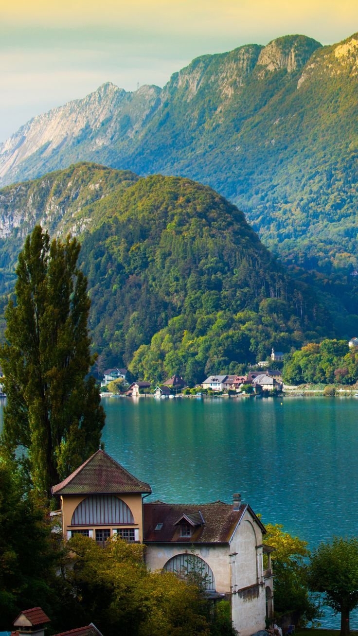 paysage du lac d'Annecy