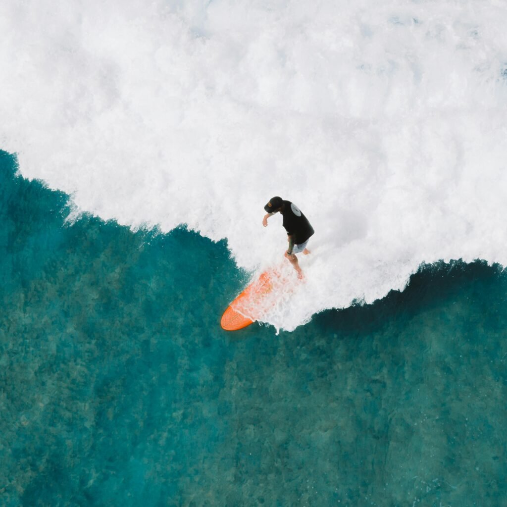 Surfer sur l'ocean